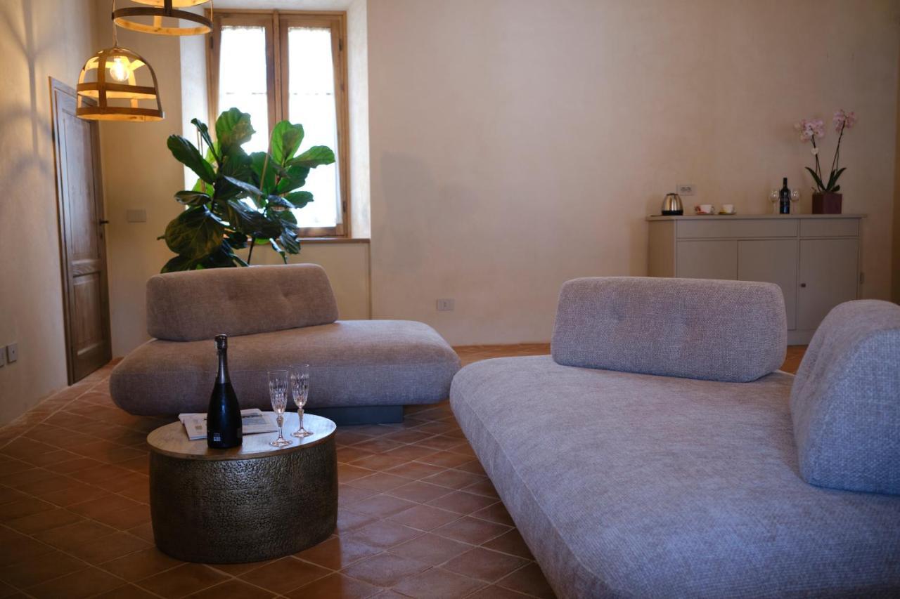 Badia Giulia Prestigious Historical B&B, Camaiore - Adults Only - No Pets Dış mekan fotoğraf