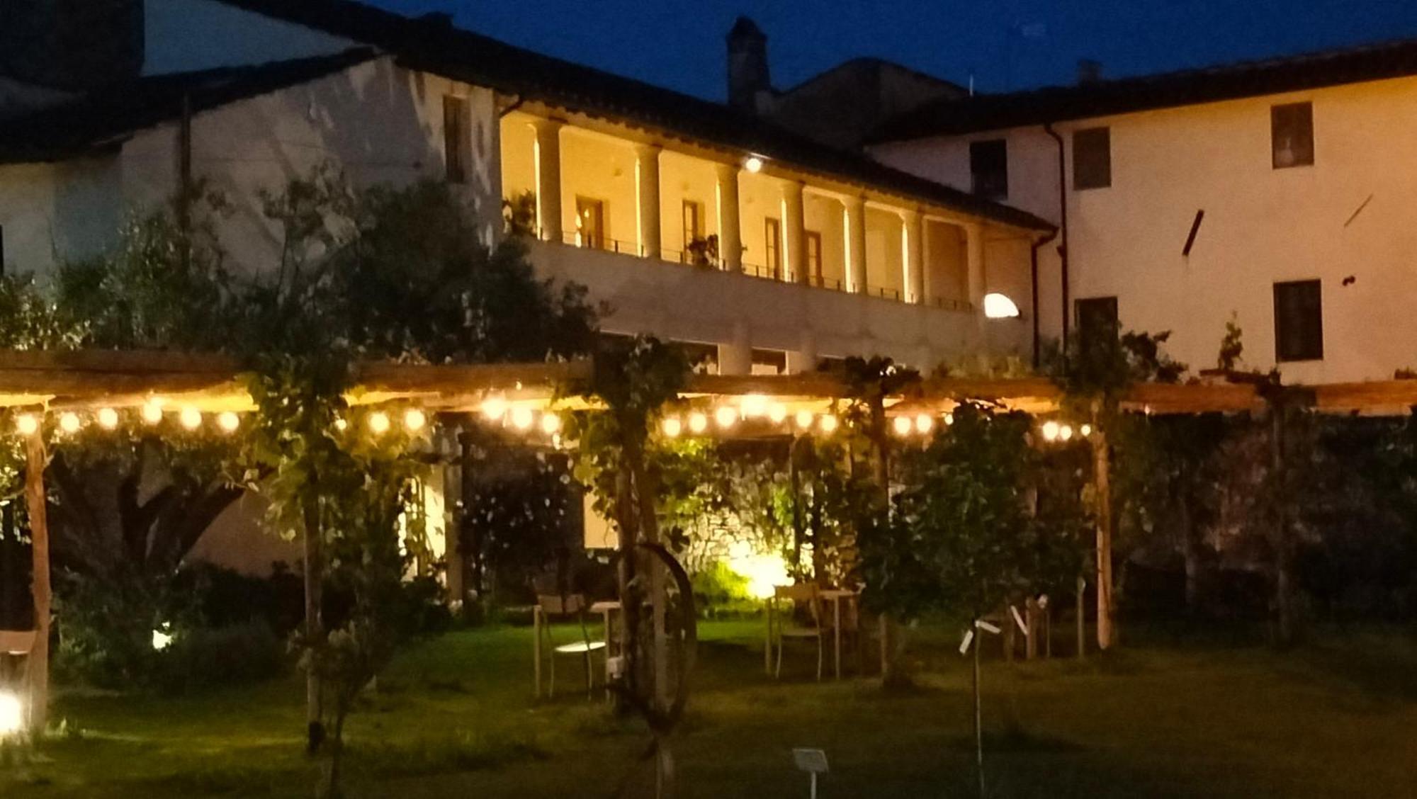 Badia Giulia Prestigious Historical B&B, Camaiore - Adults Only - No Pets Dış mekan fotoğraf